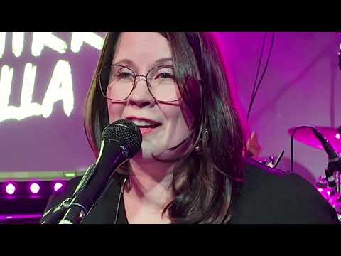 Rotkon reunalla -levynjulkkarilive