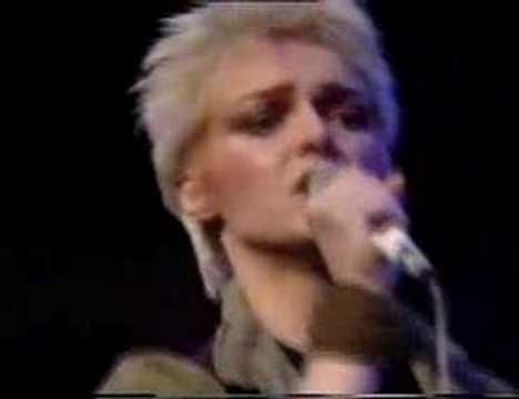 Annabel Lamb - 'Heartland'