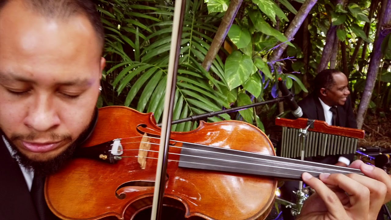 Promotional video thumbnail 19 for Latin Social Band