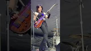 Download lagu Ale from The Warning during “CHOKE” 🔥 mp3