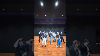 Download lagu Churake DiL Mera✌️❣️|Korean New Dance Status Video 🌺|#shortvideo#kdramaedit #bts #btsdance #btslover mp3