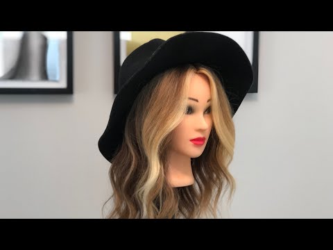 YouTube video about: How to do a money piece at home?