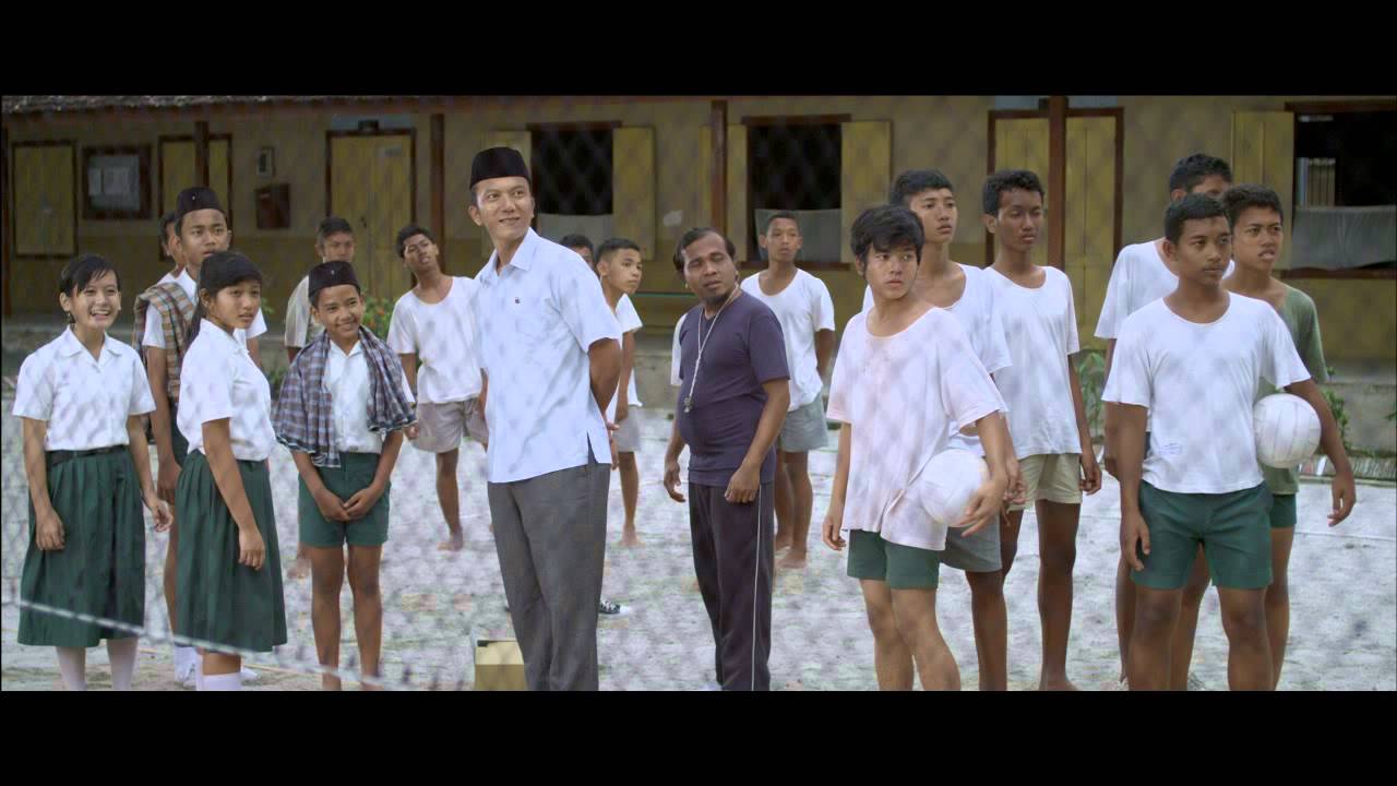 OFFICIAL TRAILER (1) SEPATU DAHLAN