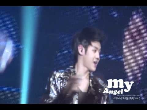 [FANCAM] #215 YoSeob - Oasis (day 1) @ Welcome Back to BEAST Airline 110218-19