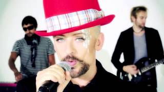 Boy George - Play Me