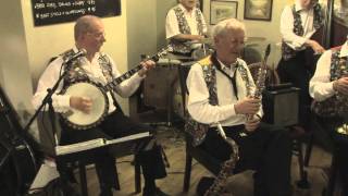 Dippermouth Blues - George's Regis Jazz Band