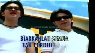 Download lagu #golden_memories ~ Biarkan Orang Bicara By Coboy @fransiscaeny272 mp3 Download lagu #golden_memories ~ Biarkan Orang Bicara By Coboy @fransiscaeny272 mp3