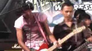 Download lagu Raprox - otong bin atang.flv mp3
