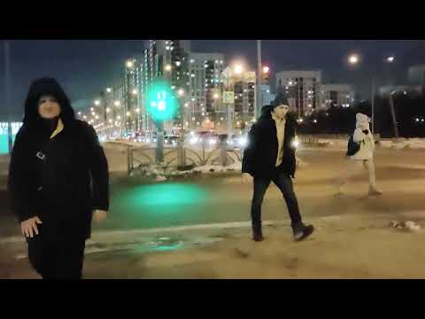 Winter walk in Yekaterinburg to the grocery store. Russia