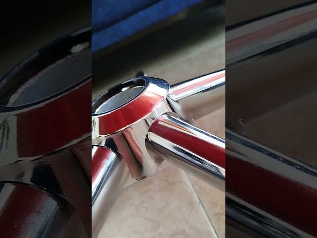 Vídeo relacionado con MagiDeal Anillo Giratorio para reposapiés de Silla de Oficina, Accesorio de Acero Inoxidable, círculo para taburetes de mostrador, fácil de Instalar, 40CM