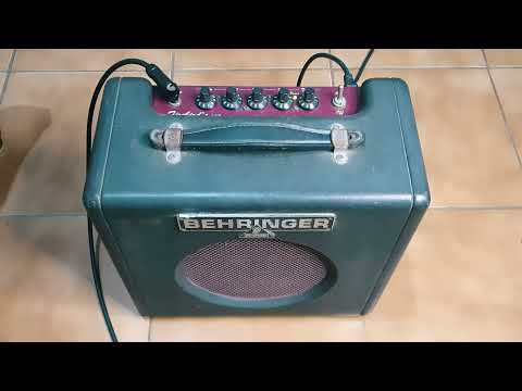 фото гитарный комбик behringer 0