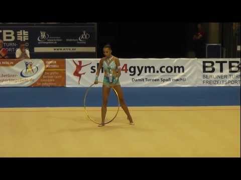 Berlin Masters 2011: Daria Dmitrieva with hoop