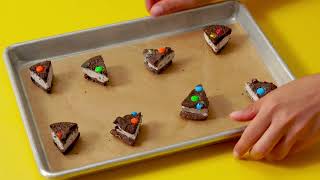 M&M'S Cookies and Cream Chip-Dipped Frozen Bonbons