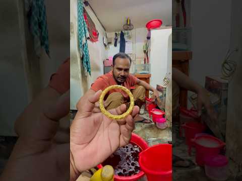 গ্রামের পুরোনো বাড়িতে গুপ্তধন! ২২ ক্যারেট স্বর্ণ উদ্ধার 🪙