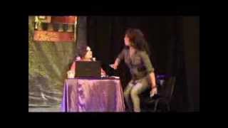 ESTRENO MANOS ARRIBA