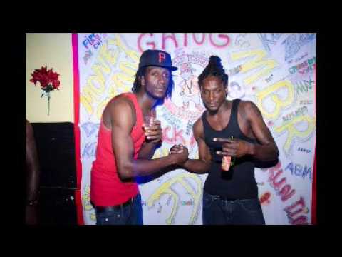 KILLER BEE - DADDY SOON FT RG.SKINNY (LIQUOR RIDDIM) GOOD GOOD PROD 2016