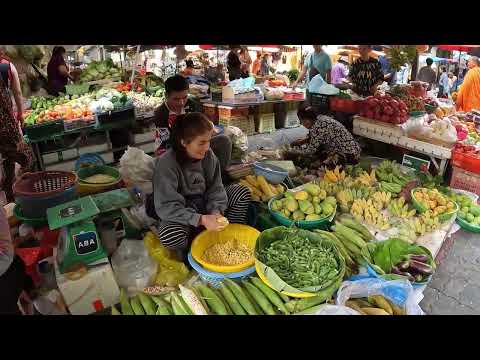 Exploring Cambodian Fresh Market in Phnom Penh City - Vegetable, Fruits, Fish, Pork, Seafood & More 