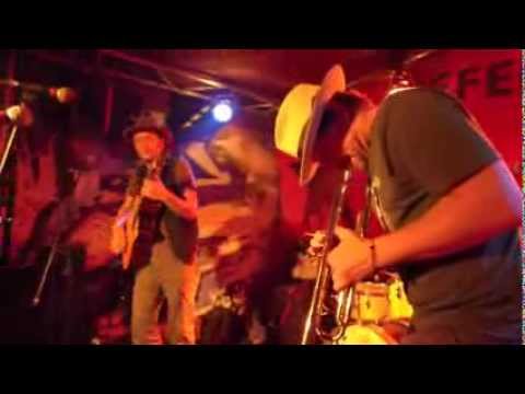 Happy Gangsters in AK47 2013 06 05