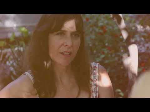 Eleni Mandell - "Ghost Of A Girl" (Official Video)