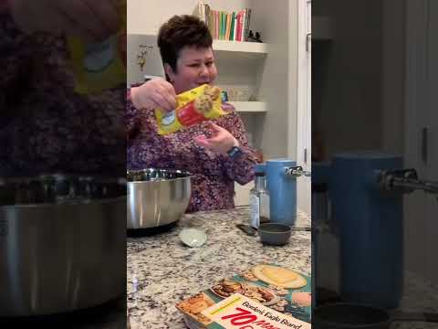 Vintage Cookbooks & Homemade Ice Cream