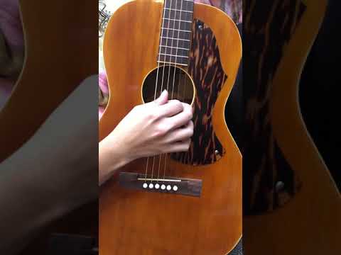 Hensel Minerva pre-war 1930s parlour guitar. made in Canada. UPDATED DETAILS IN AD. image 12