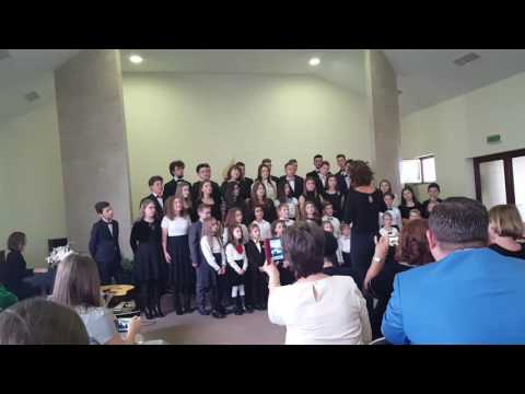 Corul de tineret Nazna: Murmură