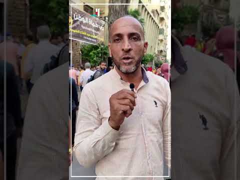 مواطن مصري امنيتي ان نكمل مع الرئيس السيسي الطريق "مينفعش رئيس غيره"