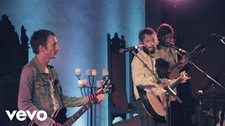 Band of Horses - Factory (Live at Hollywood Forever Cemetery)