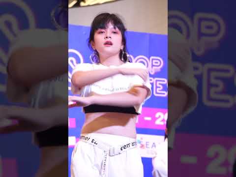 EASY (???/FANCAM) : SEACON SQUARE COVER DANCE