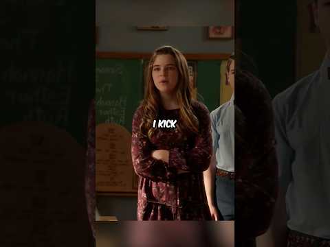 Young Sheldon | Missy punches a Kid in Church | Sheldon and Missy #shorts #youngsheldon #funny