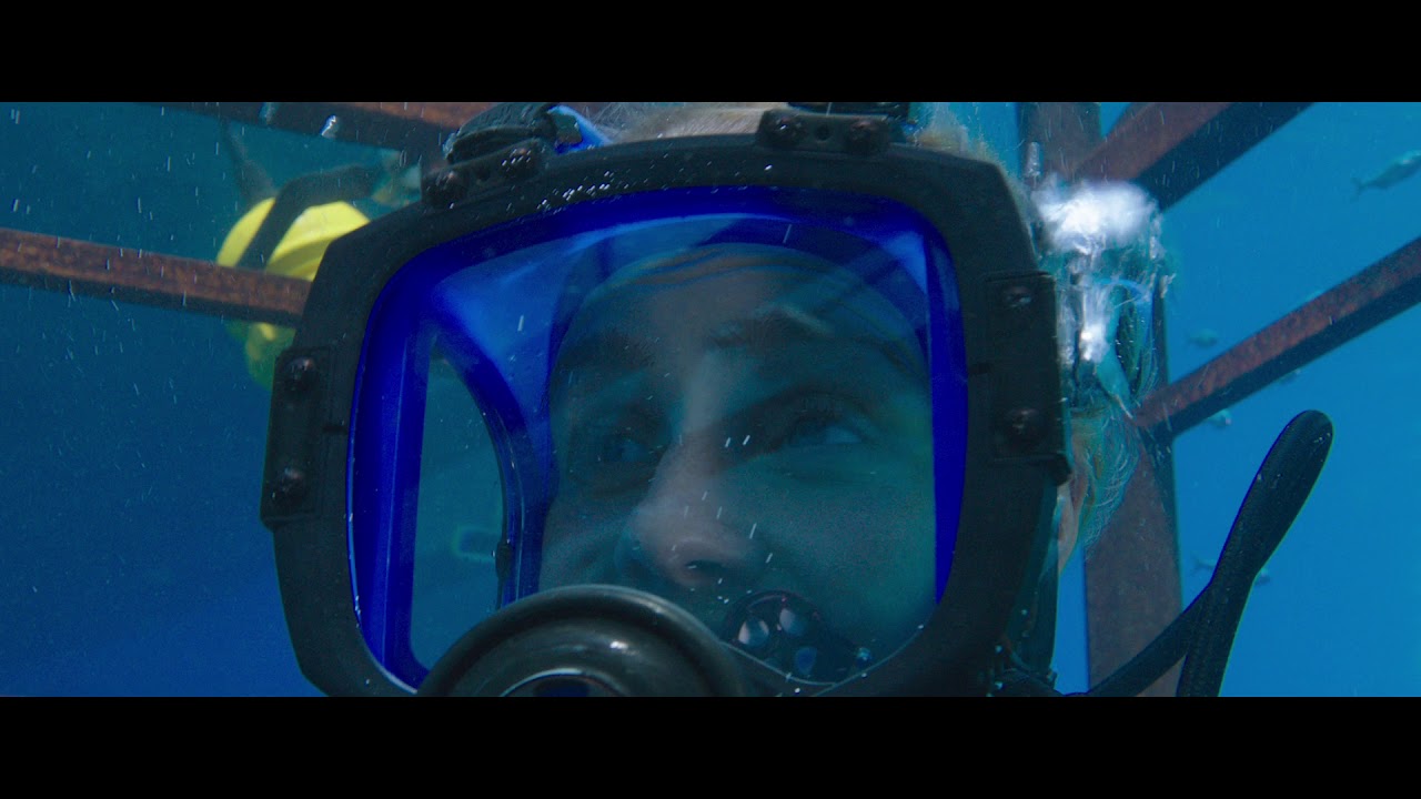 Miniature de la vidéo 47 METERS DOWN - Extrait 1 - L'Appareil photo VOST du film Instinct de survie