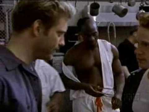 Oz - Mobay's An Addict