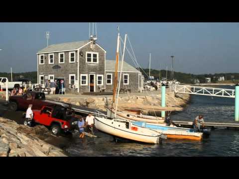 EARL - hurricane preparations Wellfleet, MA.mpg