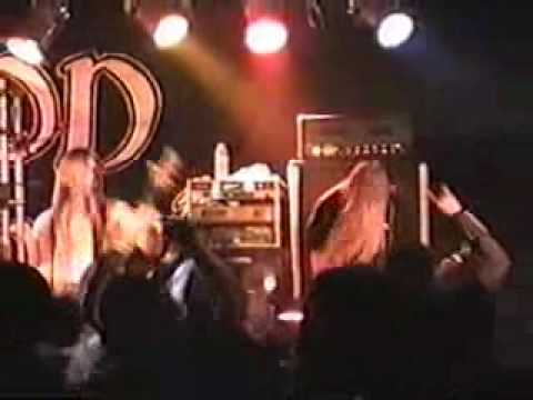 Videoclip de Masters of War (Live) — Amon Amarth