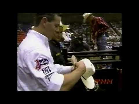 Panhandle Slim bucks Corey Navarre - 99 PBR Louisville