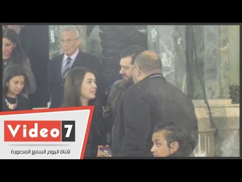 عمرو يوسف وكندة علوش ويسرا ولقاء سويدان فى عزاء والد الفنان خالد سليم