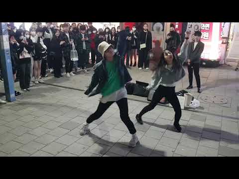 20221025 192913 #카가와 유(Kagawa Yu) #김효진 #강신화 합동공연 NewJeans - Hype Boy