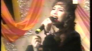 Download lagu Fauziah Latiff Apa Sebenarnya Live at RTM mp3