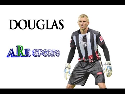 Douglas Friedrich - Goleiro - Lance com a camisa do Bragantino