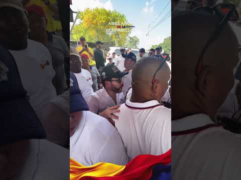 Desde Chinú, en el corazón de Córdoba, el Tigre Abelardo recorre las calles, escucha a la gente.