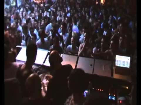 MARCO CAROLA plays Chase The Funk (David Herrero Remix) @ Il Muretto Jesolo VENICE IT 11.06.2011
