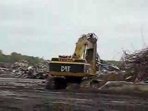 CAT 375L