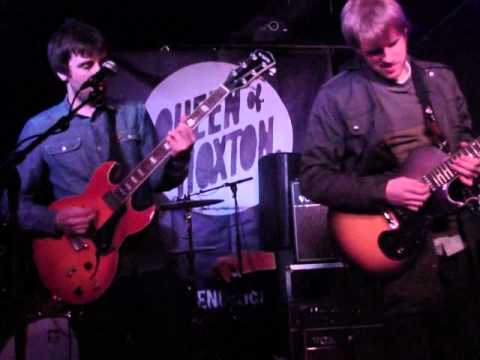 The Draymin - London Queen Of Hoxton - Mirrors (April 14th, 2012)