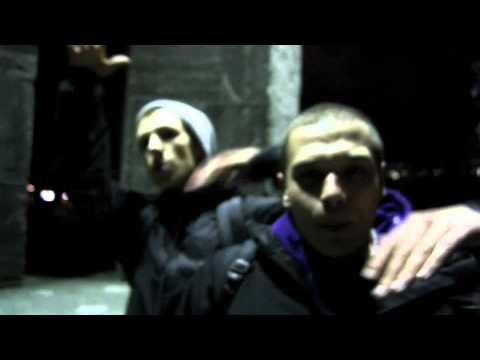 Plusdick und Reisser- Defekter Schallplattenspieler