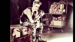 Justin Bieber-Home This Christmas (Lyrics in description)