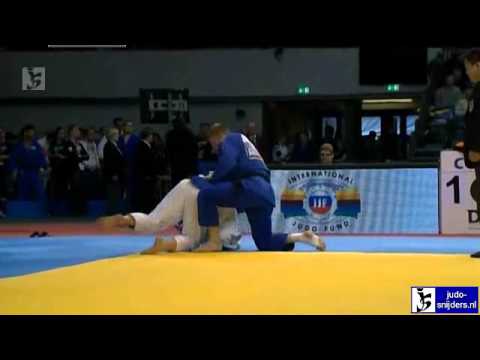 Judo 2013 Grand Prix Dusseldorf: van t End (NED) - Clerget (FRA) [-90kg]