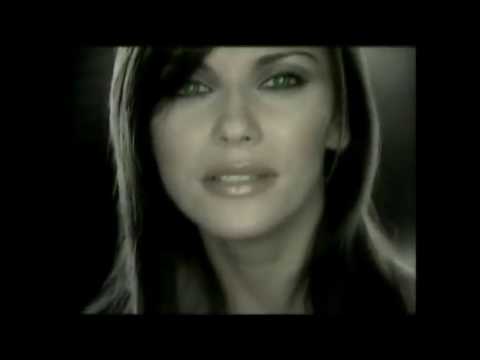 Vesna Pisarovic - Bjezi od mene (Feat. Giuliano)