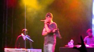 Black Milk - Round of Applause - Give the Drummer Sum @Paris Elysee Montmartre