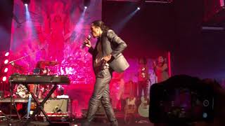 Chicano Batman friendship ( is a small boat in a storm)