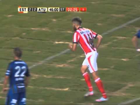 El penal de la discordia entre Estudiantes y Atlético de Tucumán